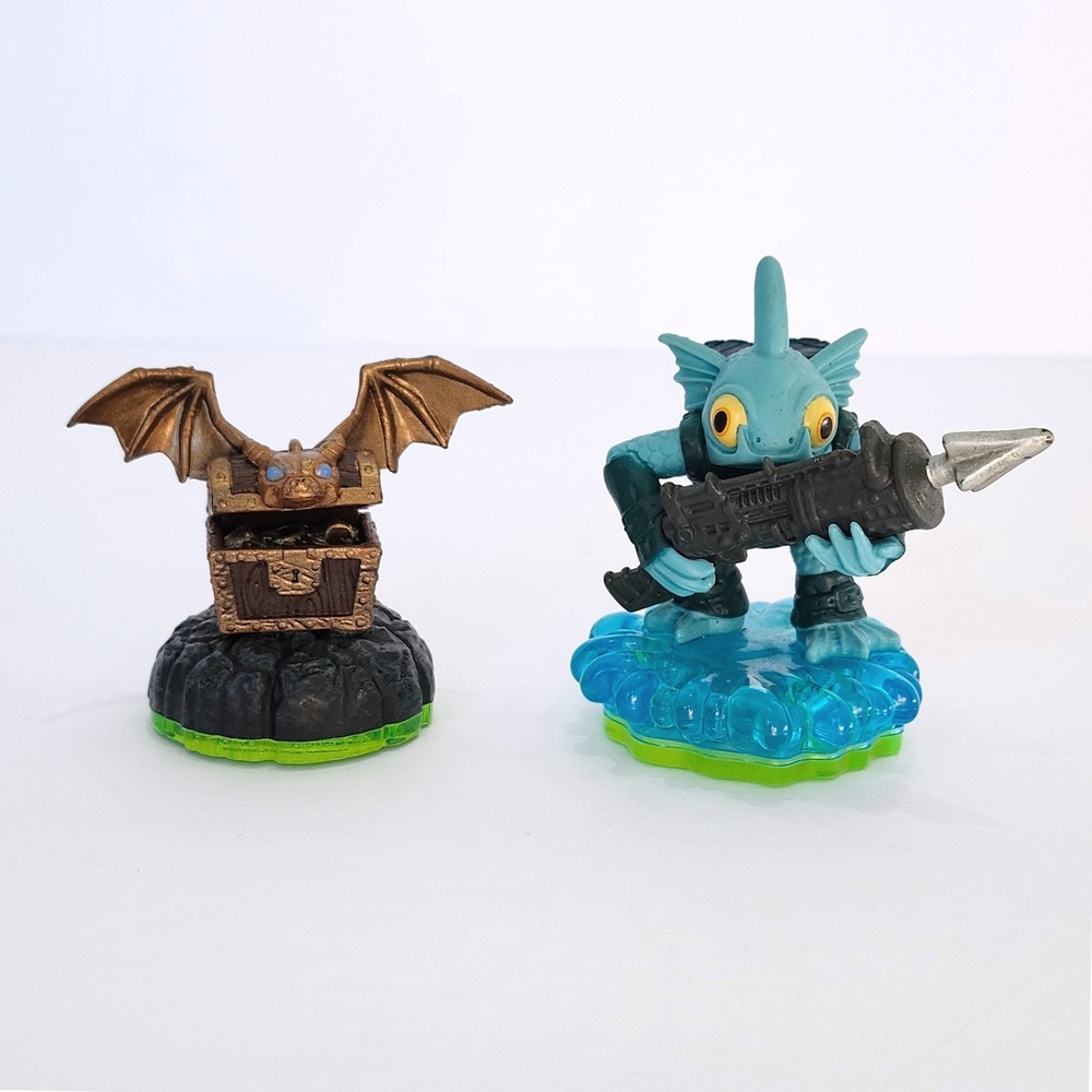 Skylanders Spyros Adventure Gill Grunt and Hidden Treasure‎ Figures Green Base
